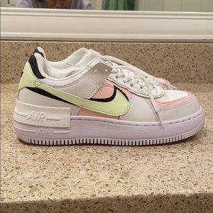 Nike Air Force 1’s Shadow